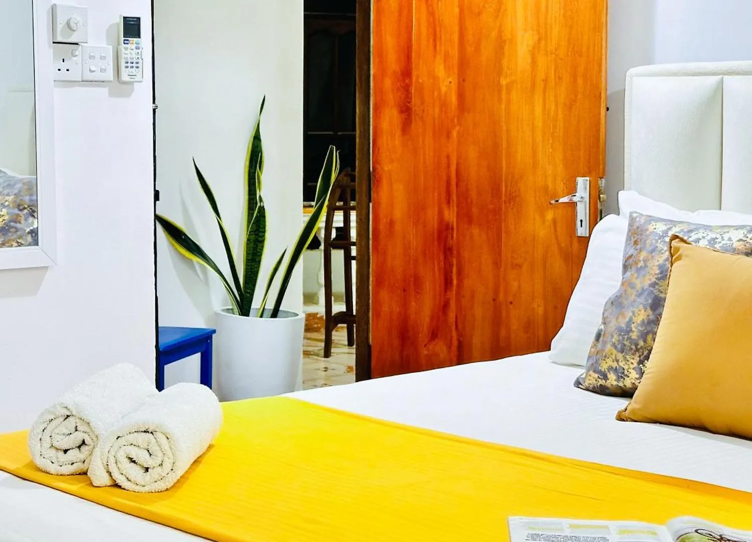 B&B By Dorset Ettukala Bed & Breakfast