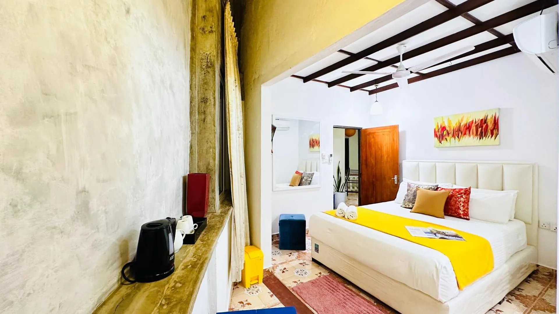 B&B By Dorset Ettukala